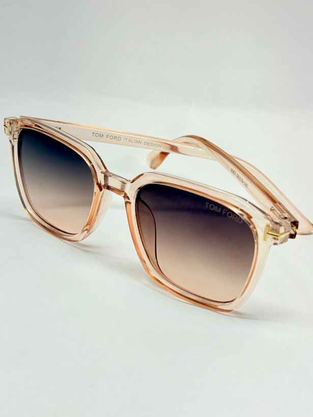 عینک افتابی زنانه TOM FORD 5057