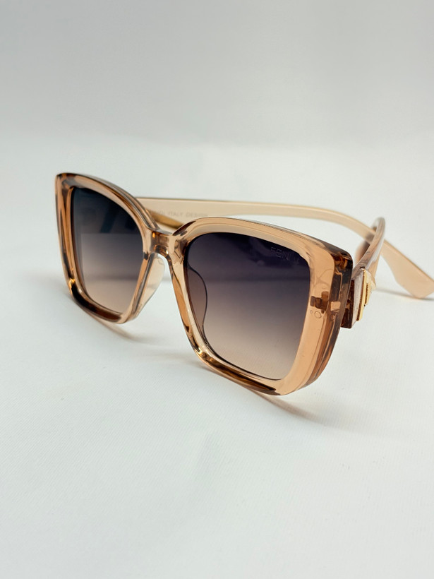 عینک افتابی زنانه۵۰43FENDI
