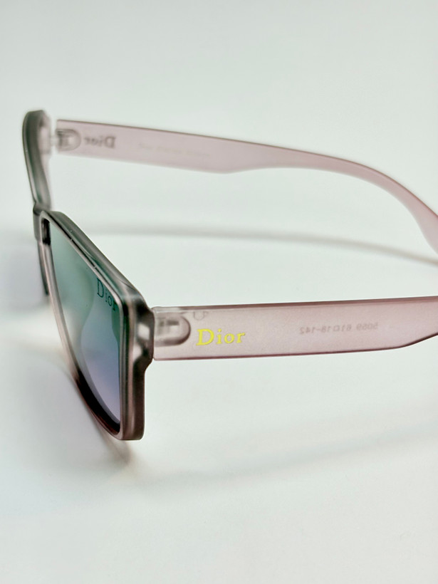 عینک افتابی زنانه 5۰۵۹ DIOR